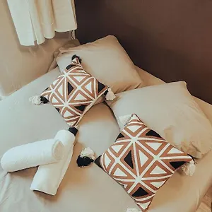 suite-abysse.hotels-rhonealpes.com/